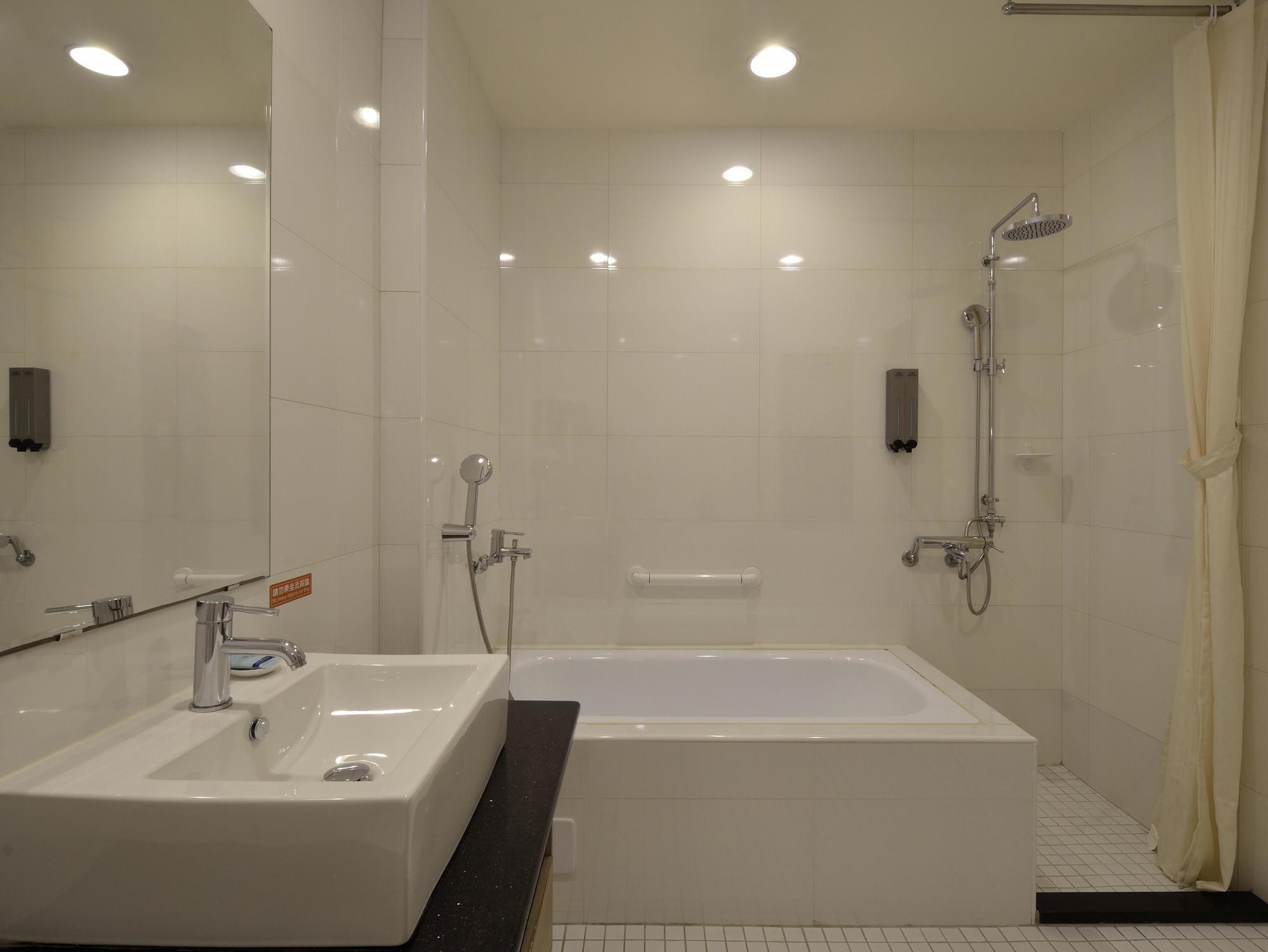 Fupin Hotel Хуалиен Сити Екстериор снимка