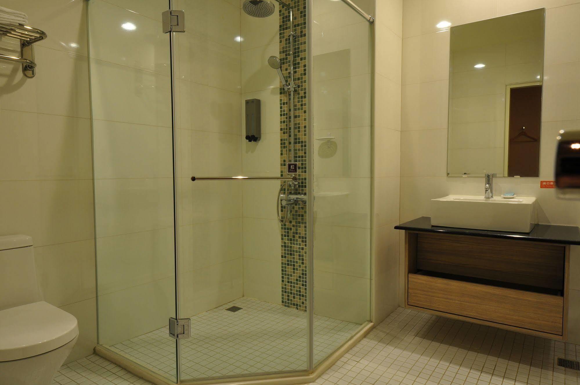 Fupin Hotel Хуалиен Сити Екстериор снимка