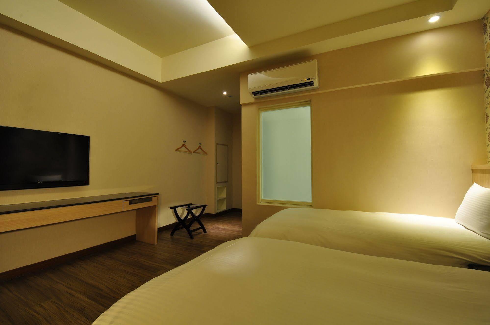 Fupin Hotel Хуалиен Сити Екстериор снимка