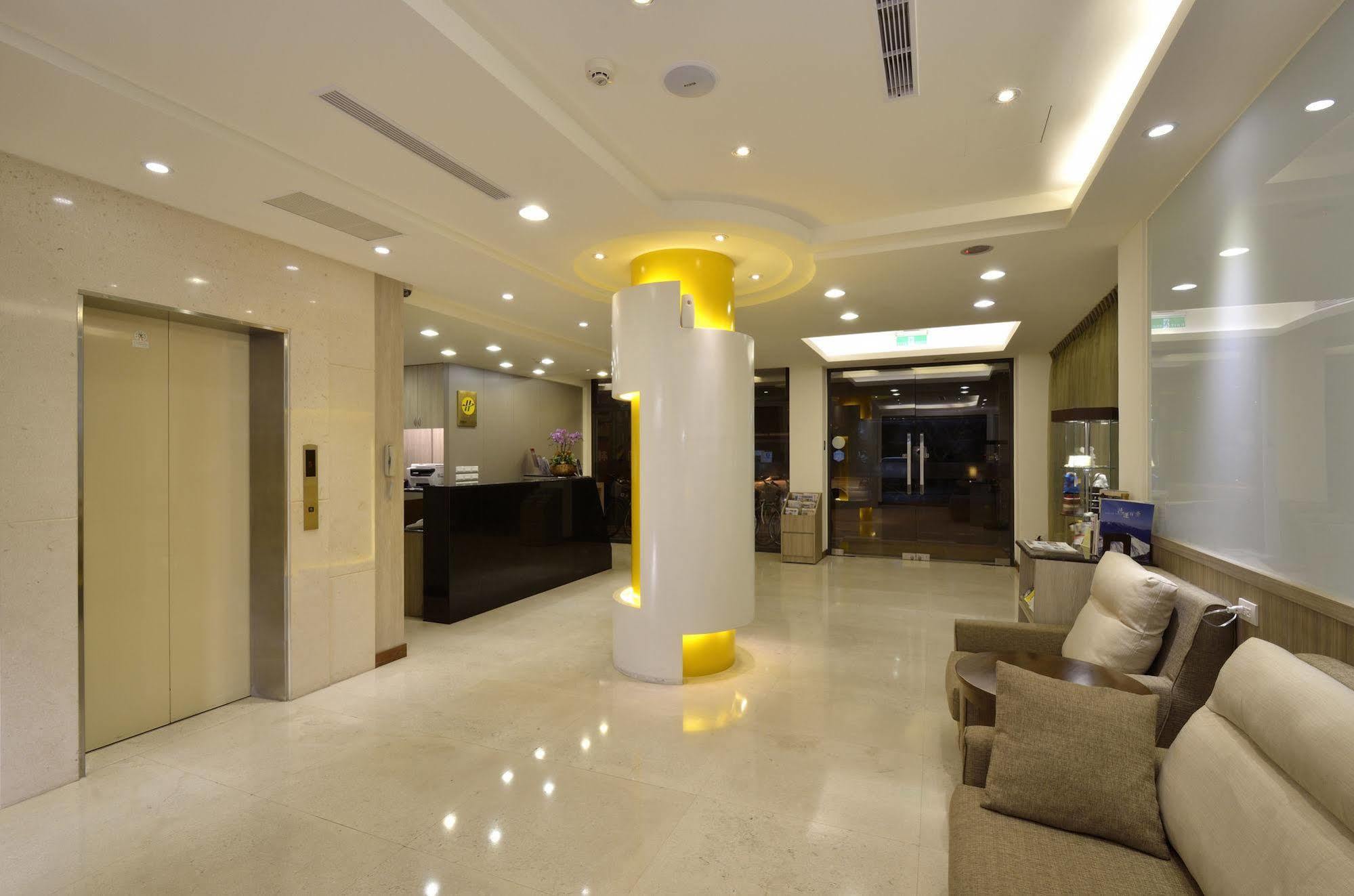 Fupin Hotel Хуалиен Сити Екстериор снимка